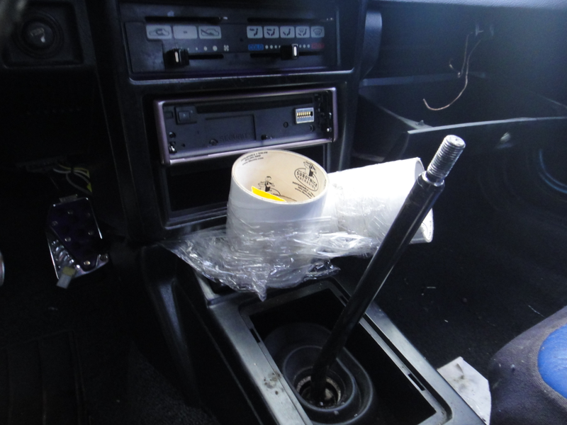 Super fancy cup holders in the Pulsar.
